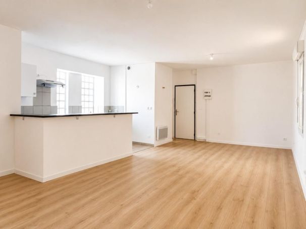 A louer APPARTEMENT T3 70 M2 BORD DE MER NARBONNE