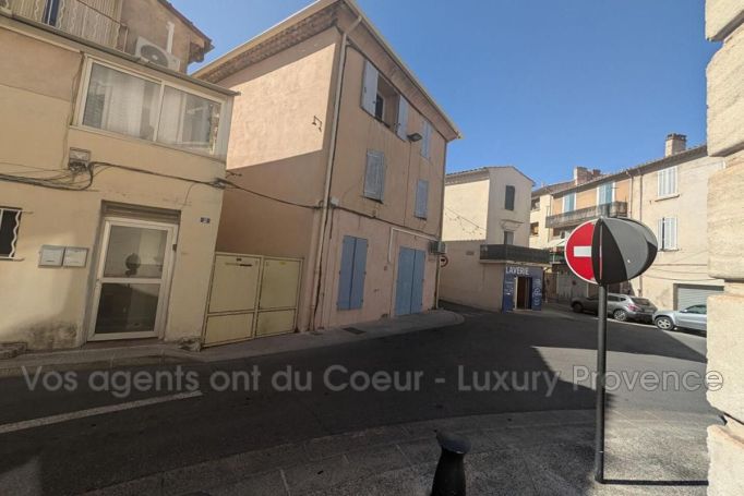 A louer APPARTEMENT T2 41 M2  GARDANNE