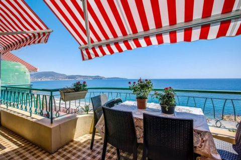 A louer APPARTEMENT T2 32 M2 TERRASSE VUE MER NICE