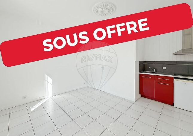 A louer STUDIO  16 M2  NANTES