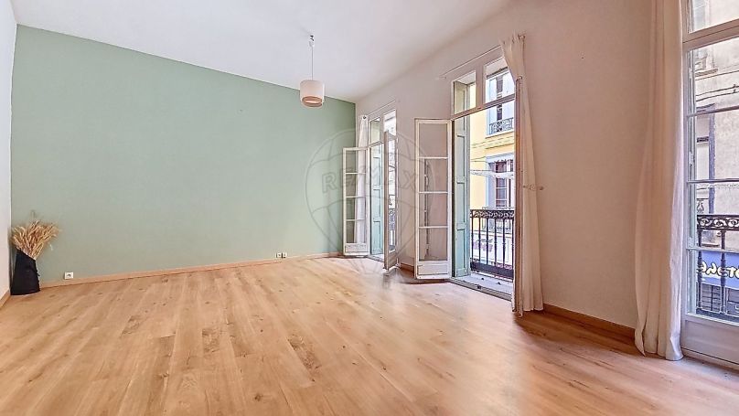 A louer APPARTEMENT T6 109 M2  PERPIGNAN