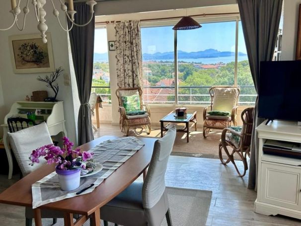 A louer APPARTEMENT T2 67 M2 TERRASSE VUE MER FREJUS