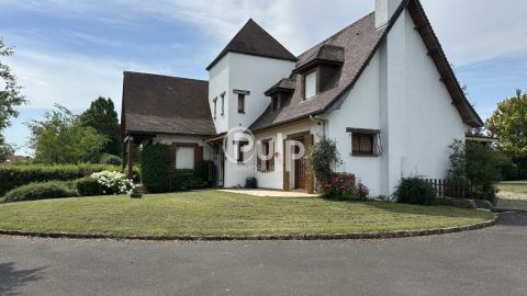 A louer MAISON DE MAîTRE GIVENCHY EN GOHELLE