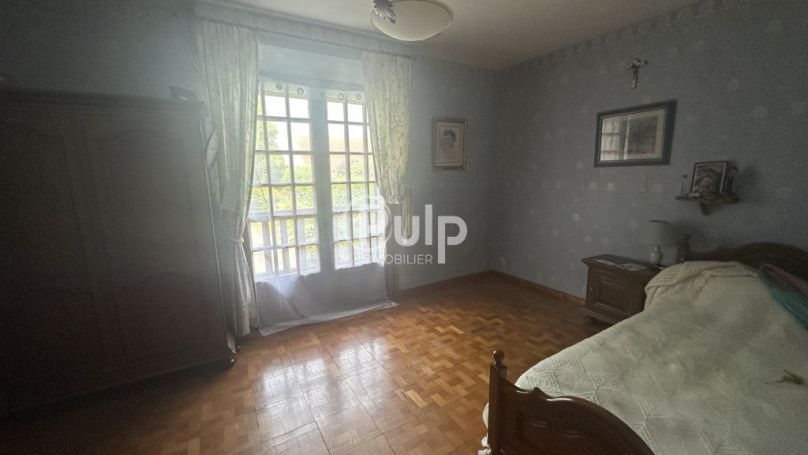 A louer MAISON  DE MAîTRE  GIVENCHY EN GOHELLE