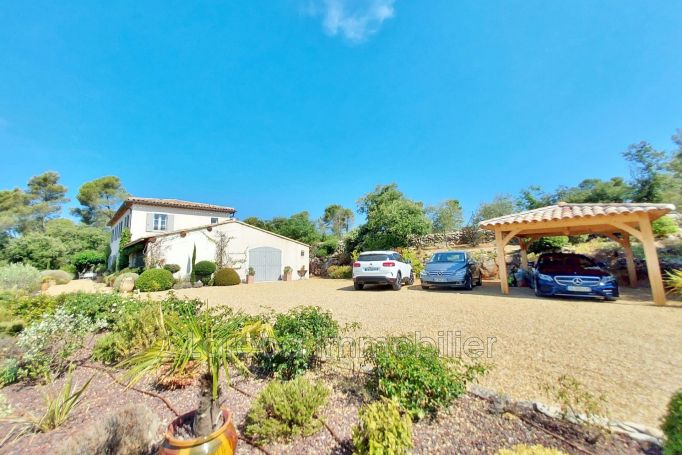 A louer MAISON  D'ARCHITECTE  LORGUES