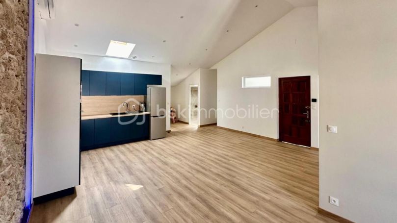 A louer APPARTEMENT T5 115 M2  BEZIERS