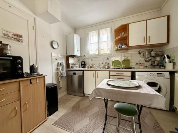 A louer APPARTEMENT T3 49 M2  AMIENS