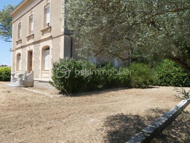 A louer MAISON  DE MAîTRE  CABANNES