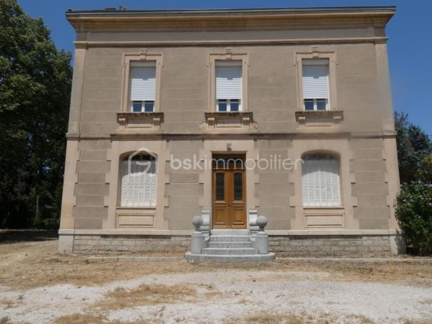 A louer MAISON  DE MAîTRE  CABANNES