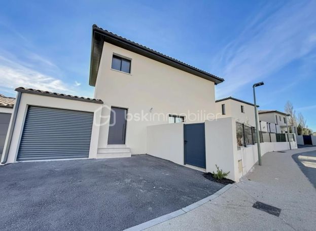 A louer MAISON  CONTEMPORAINE  UZES