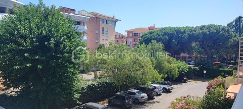 A louer APPARTEMENT NEUF T2 49 M2 TERRASSE PLAGE à PIED FREJUS