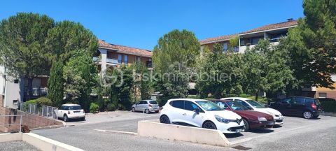 A louer APPARTEMENT NEUF T3 76 M2 TERRASSE BRIGNOLES