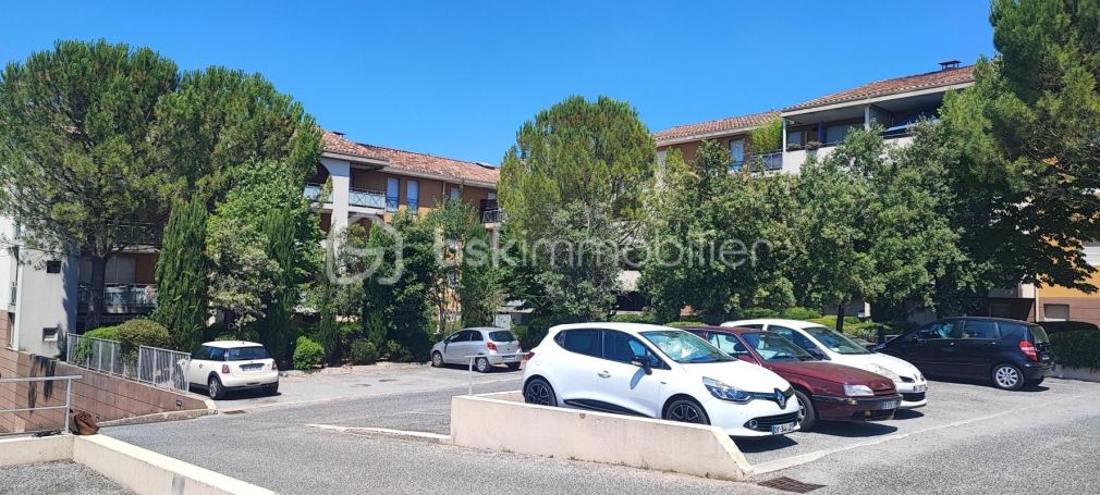 A louer APPARTEMENT NEUF T3 76 M2 TERRASSE  BRIGNOLES