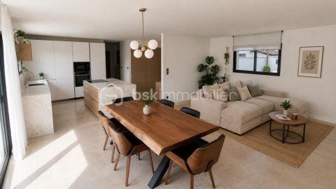 A louer MAISON  CONTEMPORAINE BORD DE MER LA SEYNE SUR MER