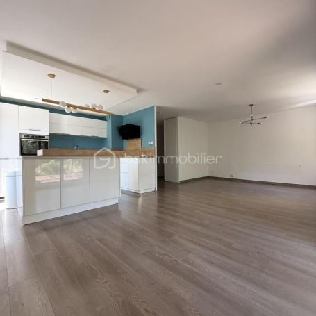 A louer APPARTEMENT T4 83 M2 TERRASSE  PERPIGNAN