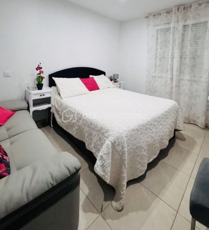 A louer MAISON  4 PIECES 92 M2  AUTIGNAC