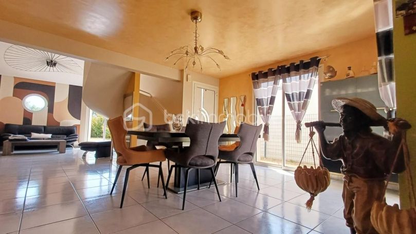 A louer MAISON  CONTEMPORAINE BORD DE MER OLONNE SUR MER