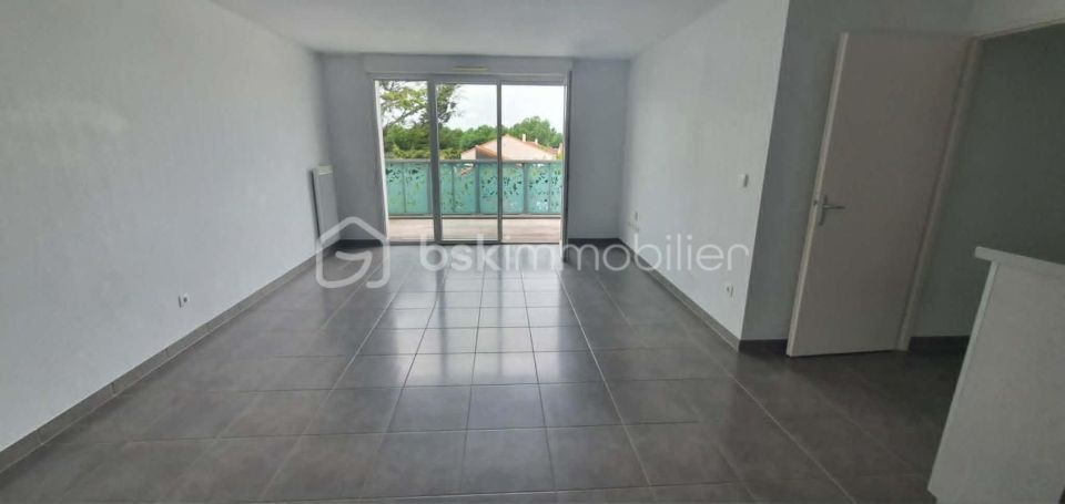 A louer APPARTEMENT T3 61 M2 TERRASSE  BOUGUENAIS