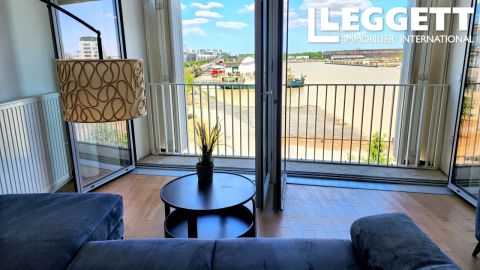 A louer APPARTEMENT DUPLEX DE PRESTIGE NEUF T4 93 M2  BORDEAUX