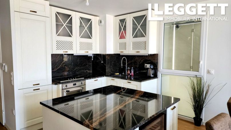 A vendre APPARTEMENT  93 M2  BORDEAUX