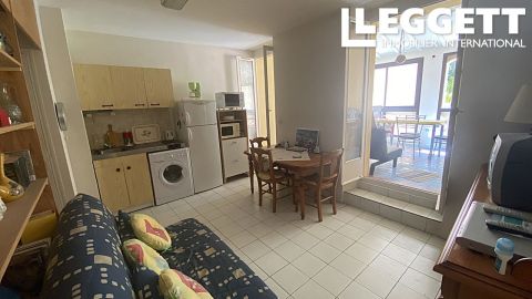 A louer APPARTEMENT DUPLEX T3 50 M2 TERRASSE AMELIE LES BAINS PALALDA