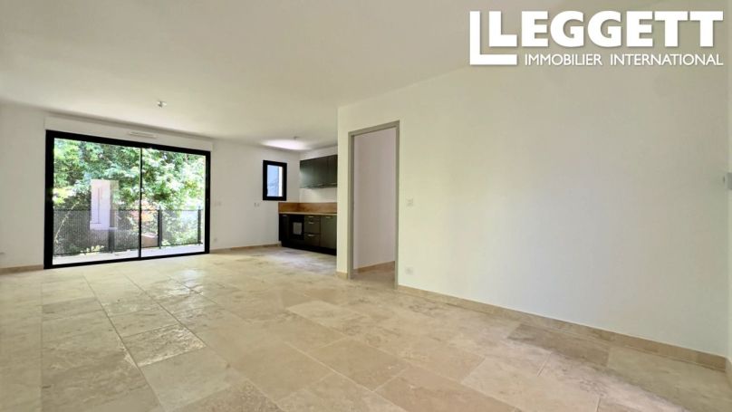 A louer APPARTEMENT DE PRESTIGE NEUF T3 74 M2  SAINT REMY DE PROVENCE