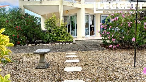 A louer APPARTEMENT T3 54 M2 TERRASSE BORD DE MER SAINT GEORGES DE DIDONNE