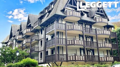 A louer APPARTEMENT DUPLEX DE PRESTIGE T3 45 M2 BORD DE MER DEAUVILLE