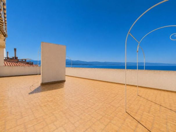 A louer APPARTEMENT DE PRESTIGE T5 129 M2 TERRASSE VUE MER AJACCIO