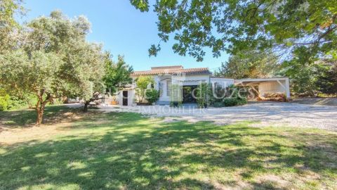 A louer MAISON  5 PIECES 125 M2  UZES