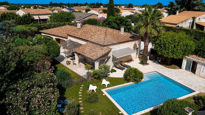 A louer MAISON  6 PIECES 160 M2  BOUILLARGUES