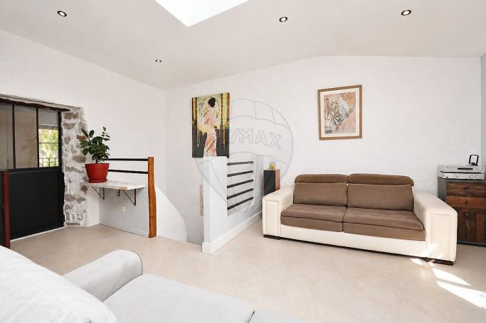 A louer LOFT T2 55 M2 BORD DE MER VILLENEUVE LOUBET