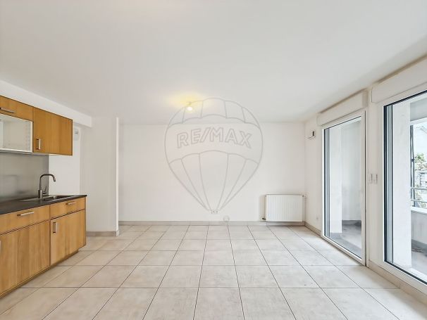A louer APPARTEMENT T3 60 M2  NANTES