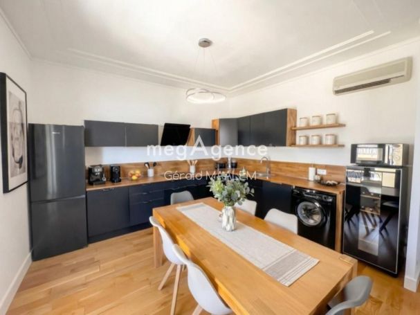 A louer APPARTEMENT T5 93 M2 VUE MER SAINTE MAXIME