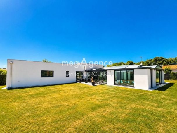 A louer MAISON  CONTEMPORAINE  LA ROCHE SUR YON