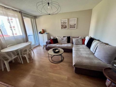 A louer APPARTEMENT T3 58 M2 BORD DE MER FREJUS