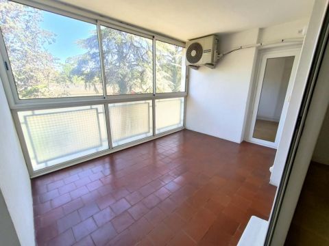 A louer APPARTEMENT T4 123 M2  BAGNOLS SUR CEZE