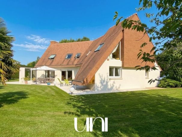 A louer MAISON  D'ARCHITECTE  MATHIEU