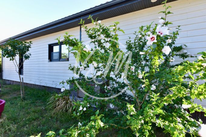 A vendre MAISON  CONTEMPORAINE  SAUMOS