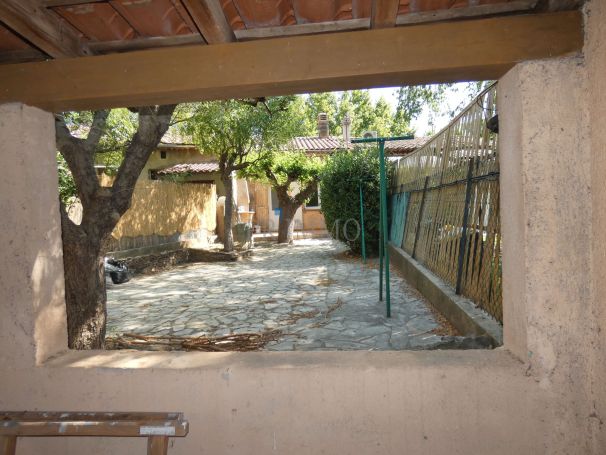 A louer APPARTEMENT T2 54 M2 TERRASSE LE THORONET Toutes commodités