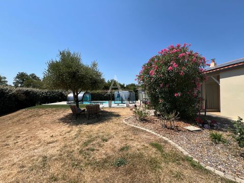 A vendre MAISON  5 PIECES 132 M2 BORD DE MER TALMONT SAINT HILAIRE