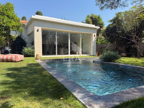 A louer MAISON  4 PIECES 96 M2 BORD DE MER CAGNES SUR MER