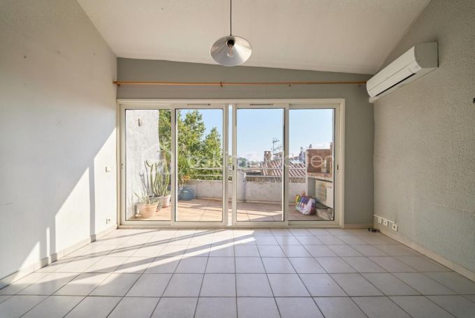 A louer APPARTEMENT T3 50 M2 TERRASSE  LE BEAUSSET