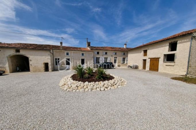 A louer GîTE  CRESSE