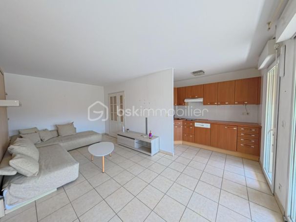 A louer APPARTEMENT T2 40 M2 BORD DE MER GOLFE JUAN