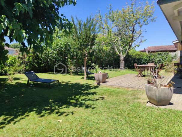 A louer MAISON  4 PIECES 97 M2 BORD DE MER LE TEICH