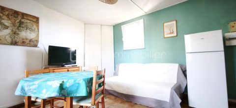 A louer APPARTEMENT T2 27 M2 BORD DE MER SAINT PIERRE LA MER
