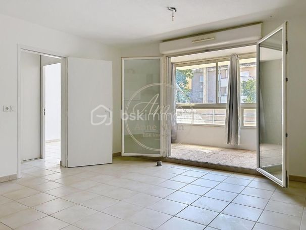 A louer APPARTEMENT T2 40 M2 BORD DE MER LA SEYNE SUR MER