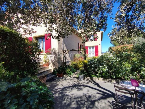 A louer MAISON  DE MAîTRE  LE POUGET