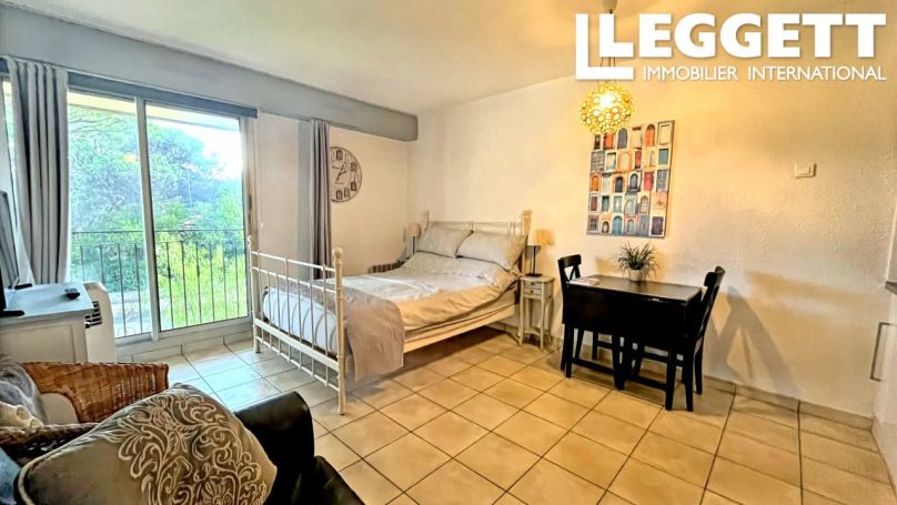 A louer STUDIO 24 M2 BORD DE MER SAINT TROPEZ
